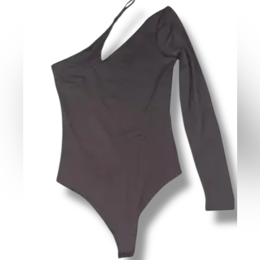 Abercrombie & Fitch one-shoulder bodysuit